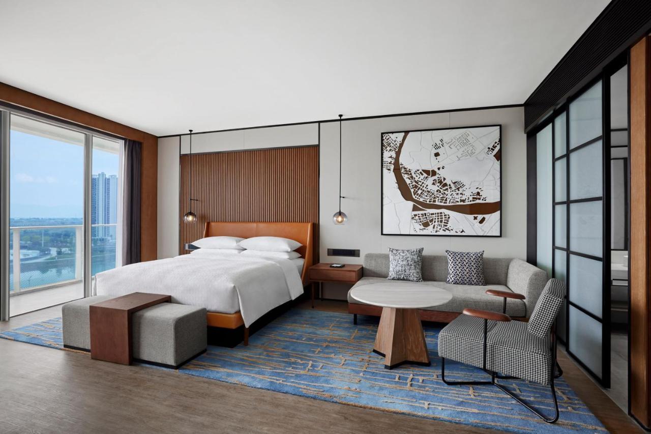 Sheraton Zhaoqing Dinghu Екстериор снимка